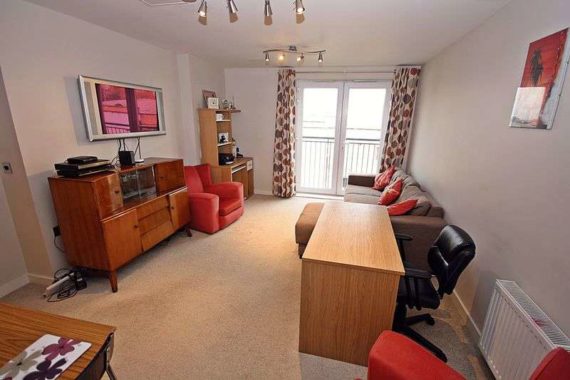 2 Bedroom Flat